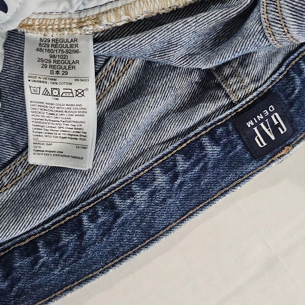 Gap Boyfriend Distressed Denim Jean Size 8 / 29 - Picture 8 of 8